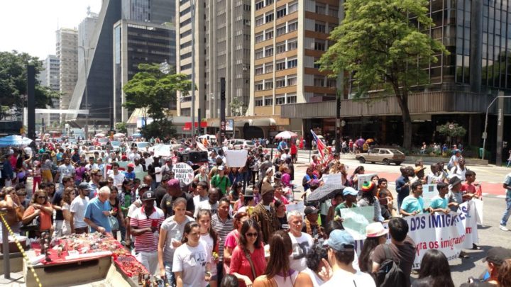 Marcha dos Imigrantes desta vez ocupou a avenida Paulista, em São Paulo. Foto: Rodrigo Borges Delfim/MigraMundo.