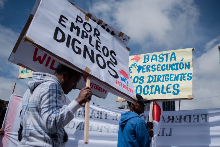 Quito Y Guayaquil Marcha Del 1ero De Mayo