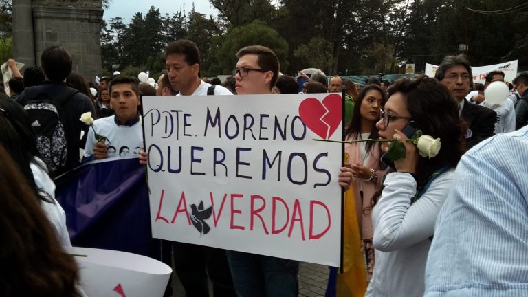 Ecuador Cr Nica De Una Marcha Por La Paz