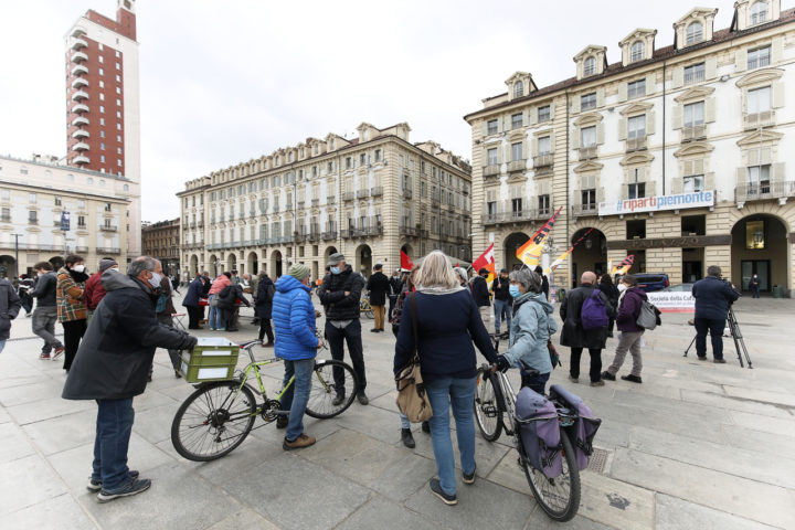 Manifestazione de La Società della Cura a Torino
