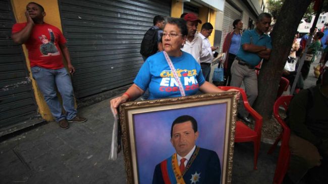 Plaza Bolivar en Caracas al regreso de Chavez