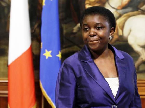 Cecile Kyenge defende que os filhos de imigrantes nascidos na Itália tenham cidadania italiana