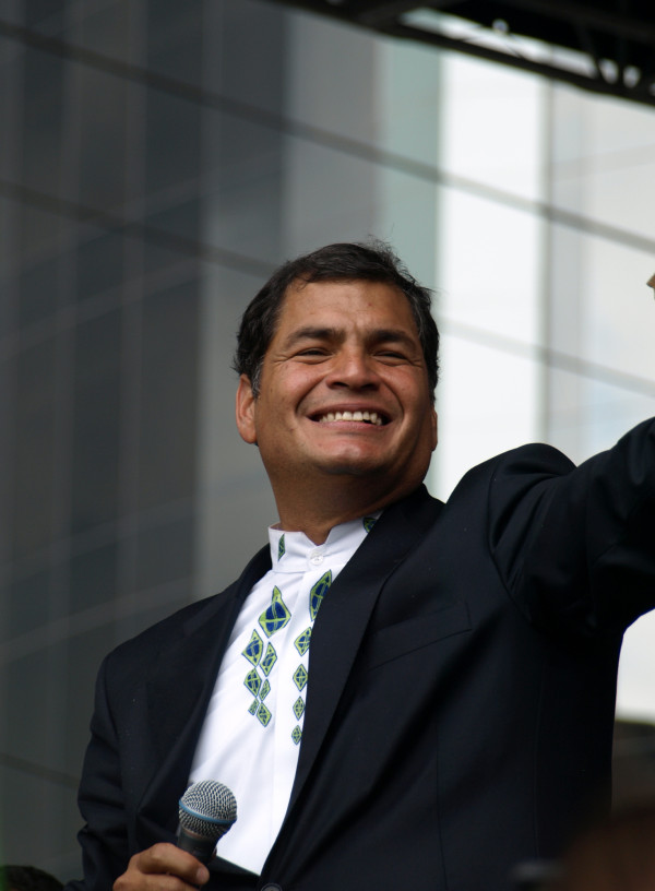 Rafael Correa reeleito presidente do Equador