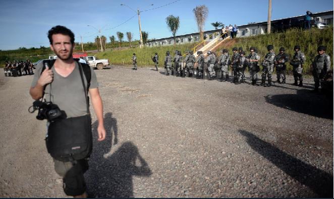 O correspondente da Radio France Internationale (RFI) no Brasil, François Cardona, expulso de Belo Monte junto com o fotógrafo da Reuters, Lunaé Parracho, o jornalista do Cimi, Ruy Sposati.