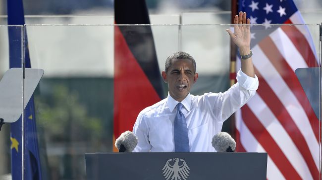 US President Barack Obama delivers a speech at the Brandenburg Gate in Berlin on June 19, 2013.