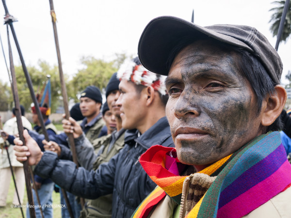 Marcha de las mujeres amazonicas en Quito