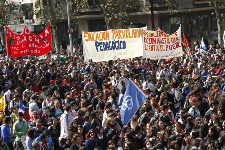 1era.  Estudiantes Marcha, 16-abril-2015_Marcela Contardo Berríos (7)