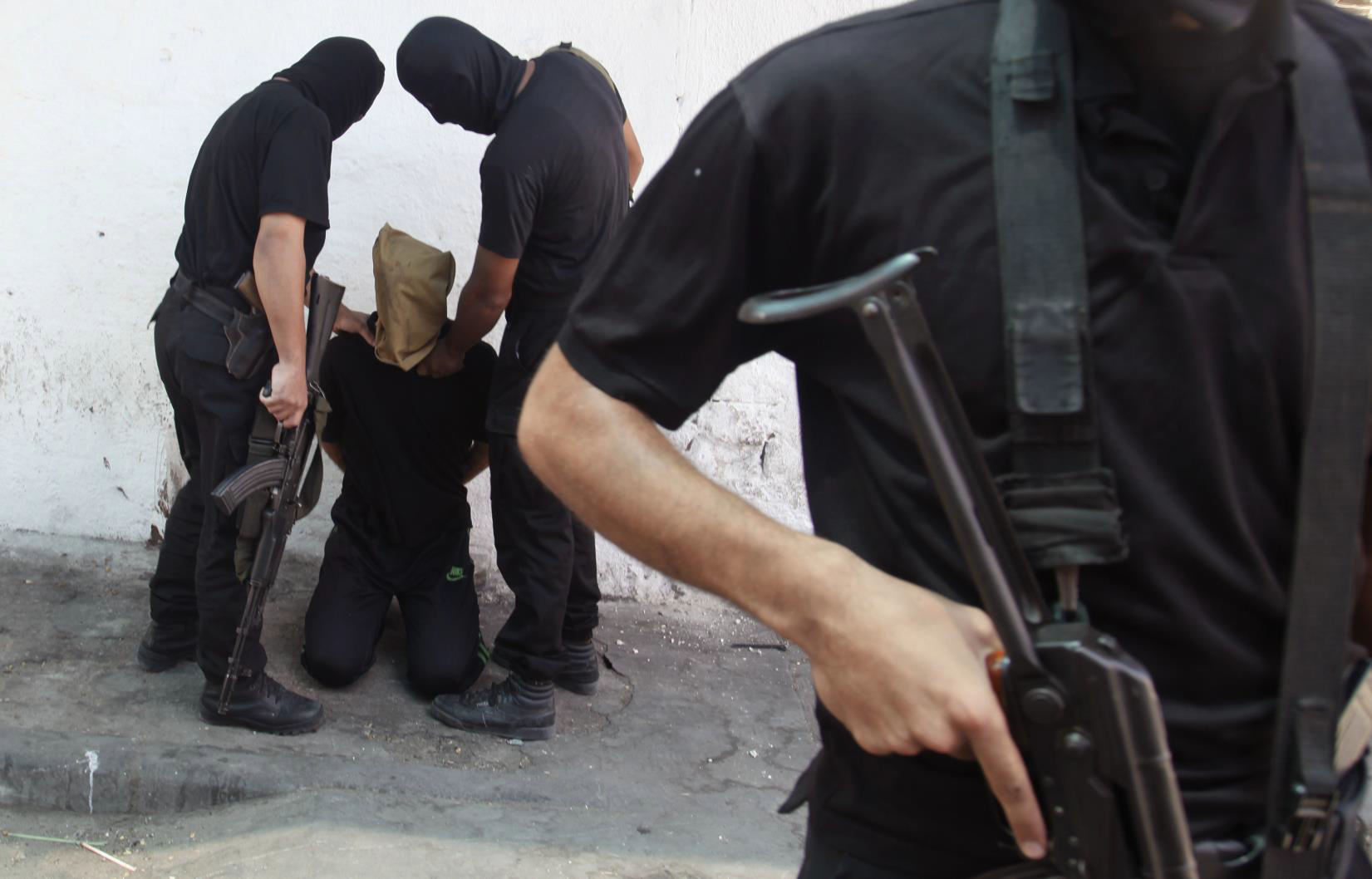 Aussergerichtliche Hinrichtungen und Folter durch die Hamas