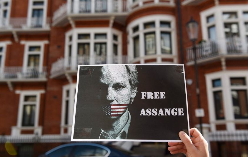 Kein Asyl für Julian Assange nach 3 Jahren