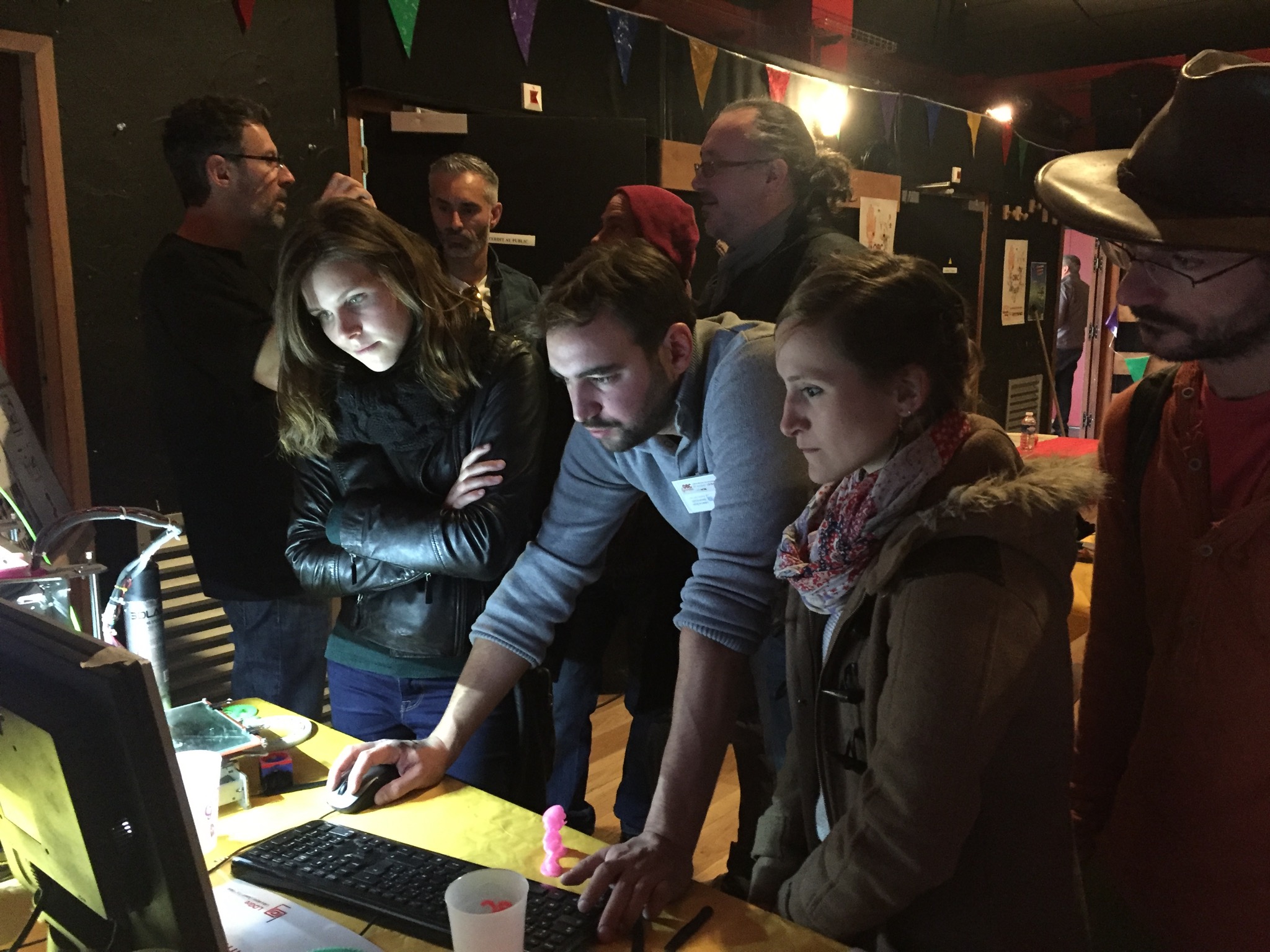 The Open House Qui Est Le Meurtrier Open Bidouille Camp : des Déraillés au Repair Café, c’est le partage de