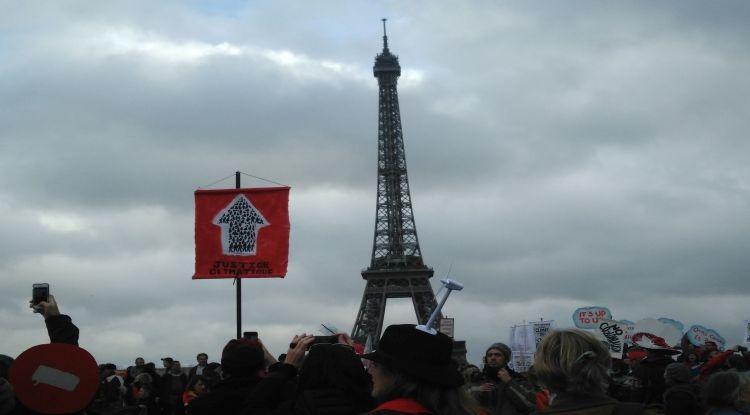 marche climat 12Décembre Paris