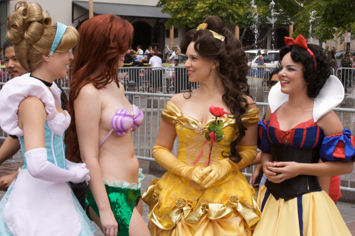 Los Hombres De Disney Hablan Tres Veces Más Que Las Princesas 