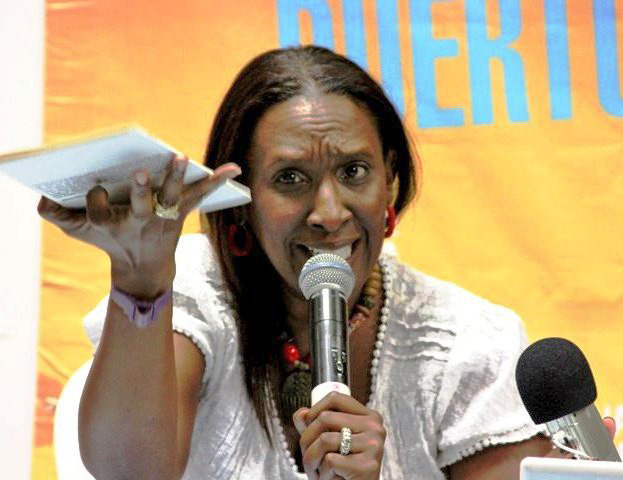Mayra Santos-Febres en el Festival de La Palabra. Foto Afroféminas