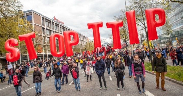Pro-Corporate TTIP on the ropes as top French officials lambaste ‘Bad Deal’