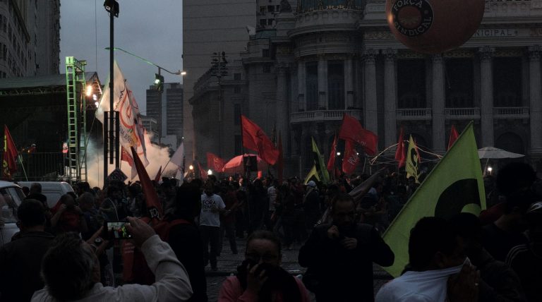 Repressão Marca Os Protestos Da Greve Geral Ocorrido Em Todo Brasil.