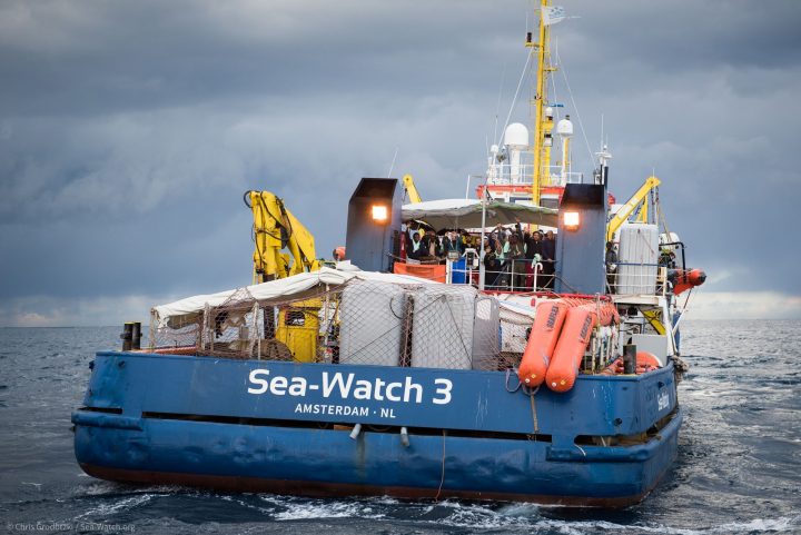I legali di Sea-Watch querelano Salvini per diffamazione