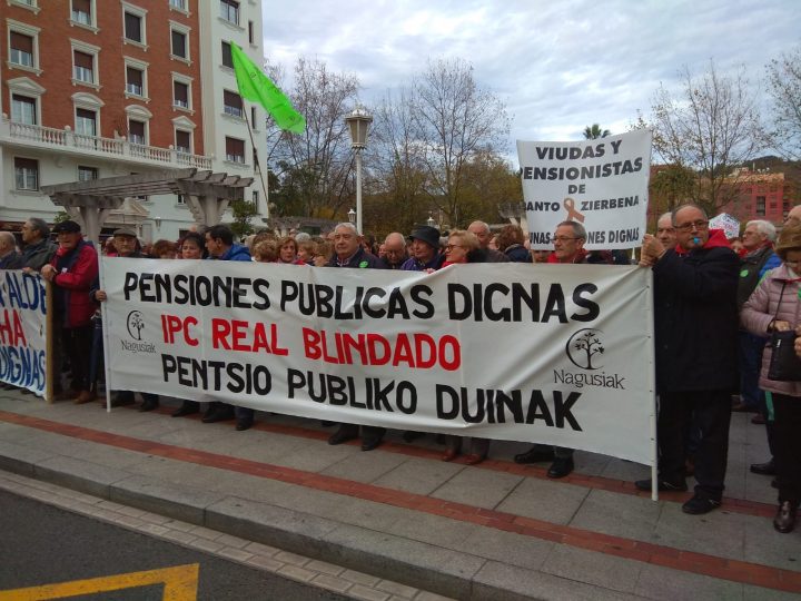 Movilizaciones en Bilbao por el blindaje de las pensiones públicas. Nagusiak