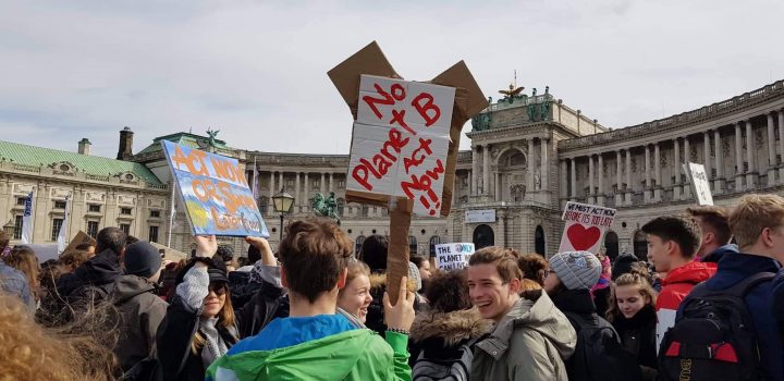 Jugendproteste für Klimaschutz in ganz Österreich „Fridays for Future“