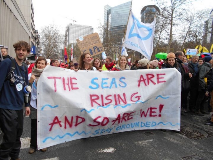 Grèves pour le climat : Greta Thunberg demande un « changement de système, pas un changement de climat » voici à quoi ça pourrait ressembler