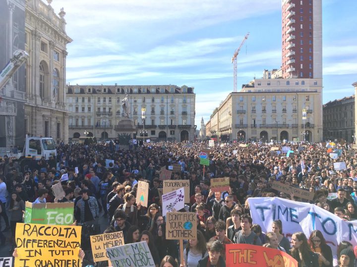 Italienische Schüler antworten Wissenschaftlern und lancieren nationale Versammlung von #FridaysForFuture Italia