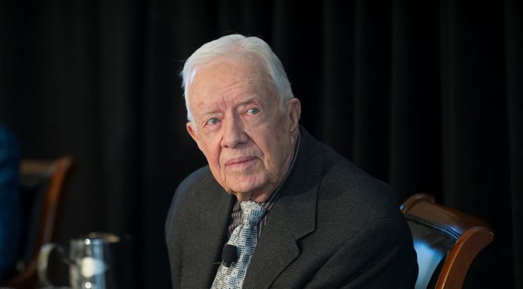 Jimmy Carter rät in Infrastruktur statt in Krieg zu investieren
