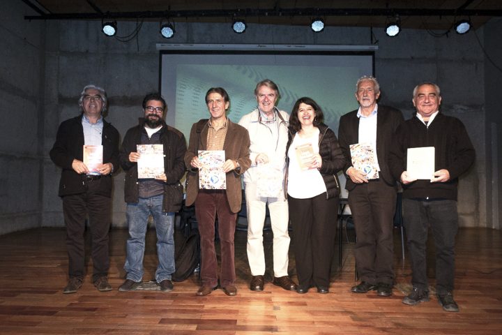 Autores de las publicaciones presentadas esta tarde en el Foro Humanista Latinoamericano, en Santiago de Chile