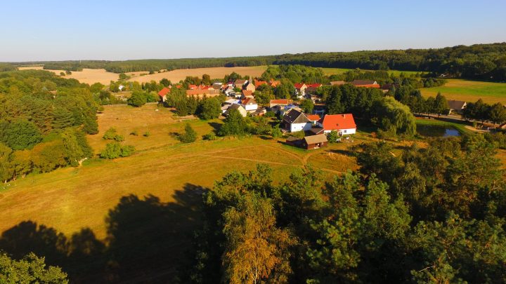 Ausschreibung für bildende Künstlerinnen zur Teilnahme am Kunstsymposium im Oktober 2019 in Brandenburg