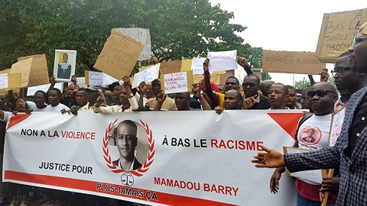 Marche silencieuse : à Conakry, des guinéens demandent justice pour le compatriote BARRY