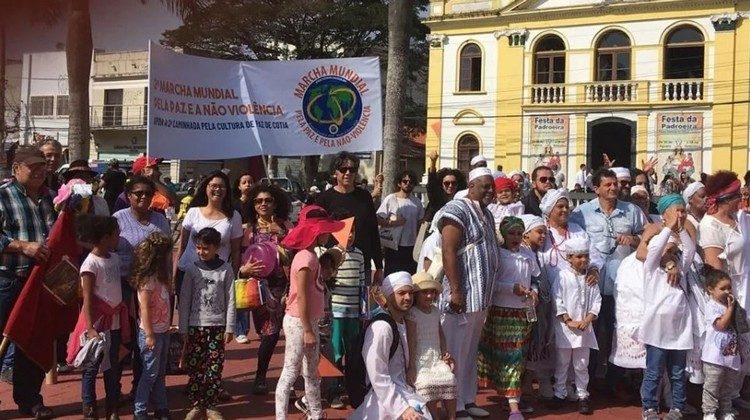 Diffusion de la Marche mondiale à Caucaia do Alto, Cotia, Brésil