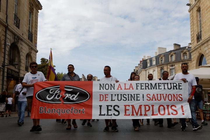 Acte 45 : Manifestation fermeture usine FORD