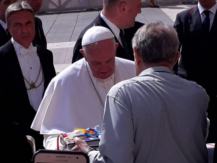 vaticano Papa Francesco con Rafael de la Rubia