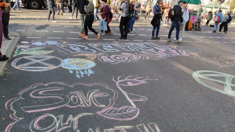 Extinction Rebellion in Berlin - Gewaltfreiheit an erster Stelle