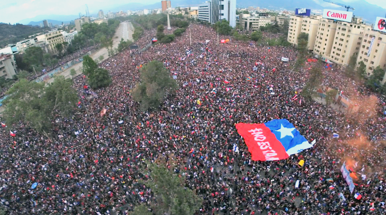 Plaza Italia Santiago Ottobre La Pi Grande Mobilitazione Mai Vista In Cile