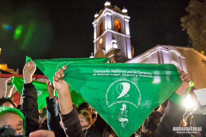 Argentina, legalizzazione dell’aborto: una vittoria storica dopo decenni di lotta