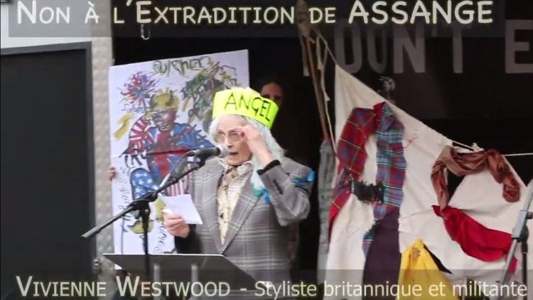 Don't Extradite Assange : le message de Vivienne Westwood