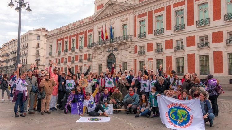 8 marzo: La 2ª Marcha Mundial por la Paz y la Noviolencia concluye su recorrido en Madrid