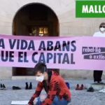 Scarpe nelle piazze spagnole per rivendicare la partecipazione dei cittadini alla ripresa verde dopo il covid-19