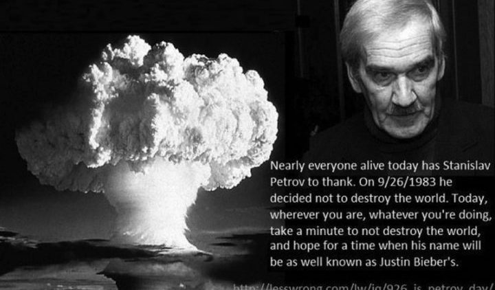 Petition: Gedenken an Petrow, den Verhinderer einer nuklearen Weltkatastrophe