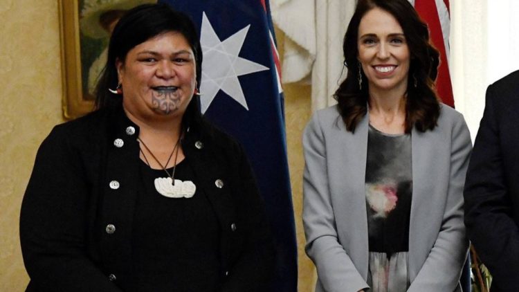 Neuseeländische Ministerpräsidentin ernennt eine Maorí als Außenministerin
