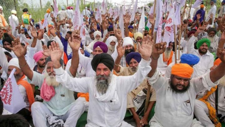 India, Punjab: contadini contro riforme agrarie che privilegiano le multinazionali