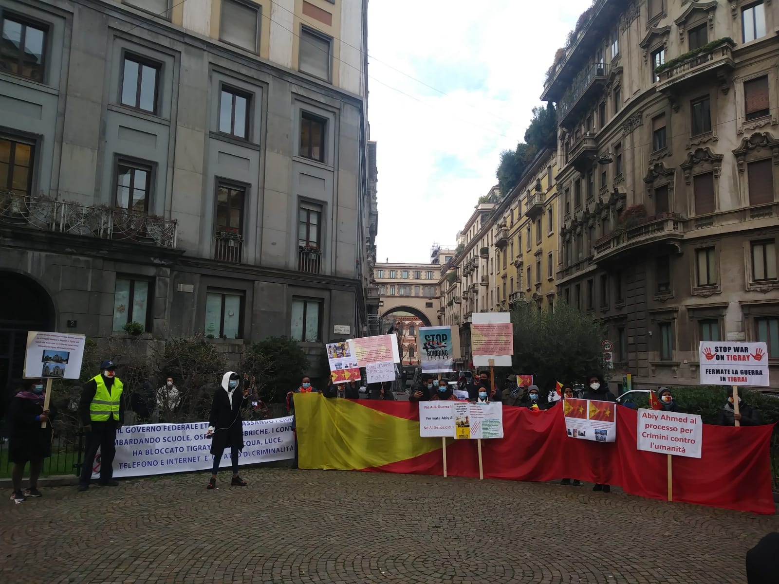 Milano, nuova manifestazione per fermare la guerra nel Tigray