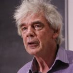 Nemet mondani a kapitalizmusra – interjú John Holloway szociológussal