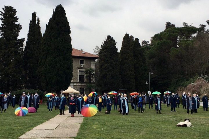 Boğaziçi akademisyenleri: Öğrencilerimiz serbest bırakılsın, polis şiddeti son bulsun