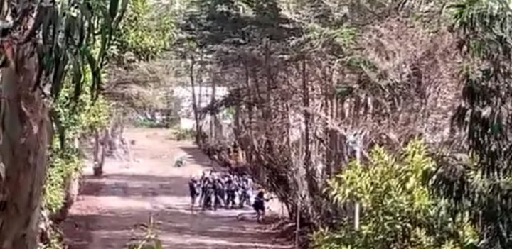 Αστυνομική παρέμβαση στο στρατόπεδο Las Raíces που έχει στηθεί στην Τενερίφη
