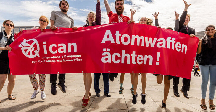 Urteil zu Atomwaffen und deutschlandweiter Protest