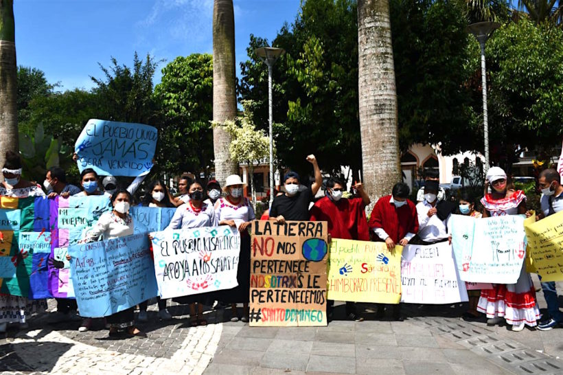 En defensa de los territorios.