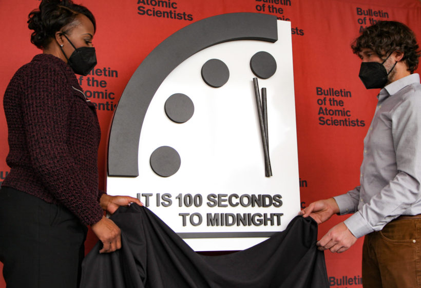 Doomsday Clock reveal 2022. 100 seconds to midnight.