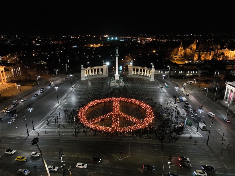 ¡Budapest por la paz!