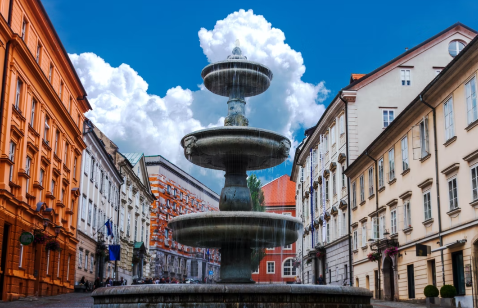 In Slowenien ist Wasser Menschenrecht! Das Recht auf Trinkwasser steht in der Verfassung
