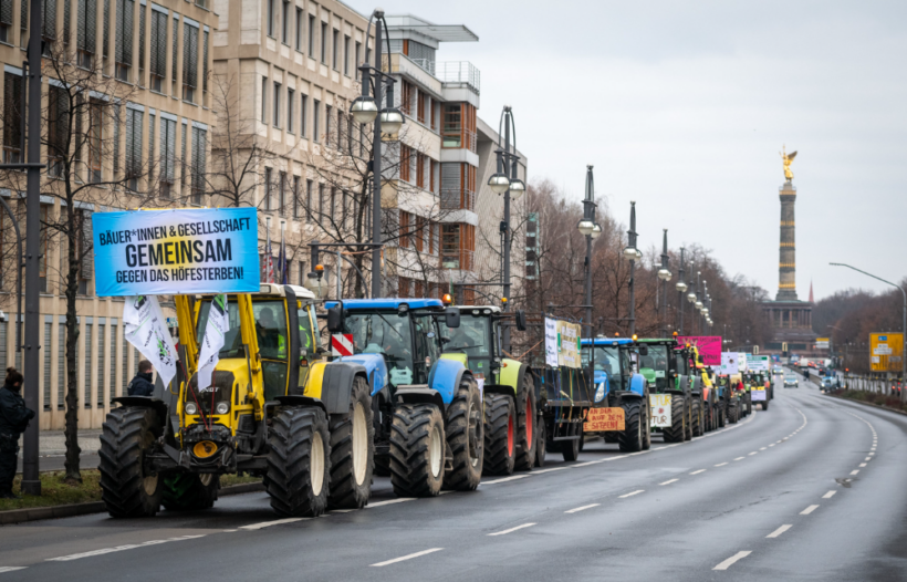 Bäuerliche Solidarität für einen Systemwechsel in der Agrarpolitik – Ein Appell an die Bauernprotestbewegung